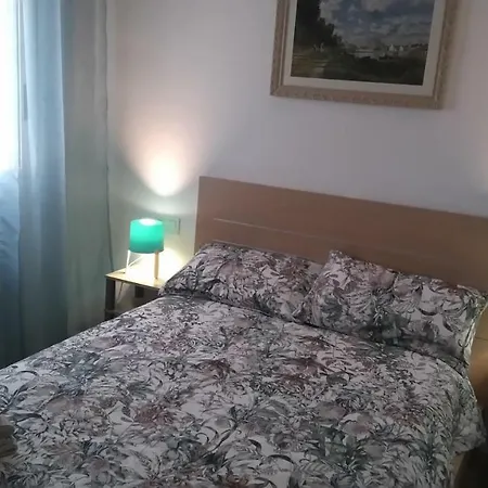 A 150 M De La Playa Апартаменти *