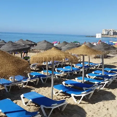 A 150 M De La Playa Apartment *