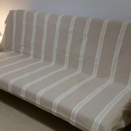 A 150 M De La Playa * Torrevieja