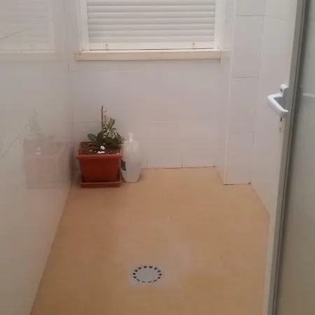 A 150 M De La Playa Appartement