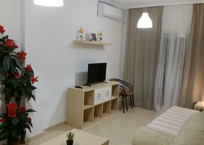 A 150 M De La Playa * Torrevieja