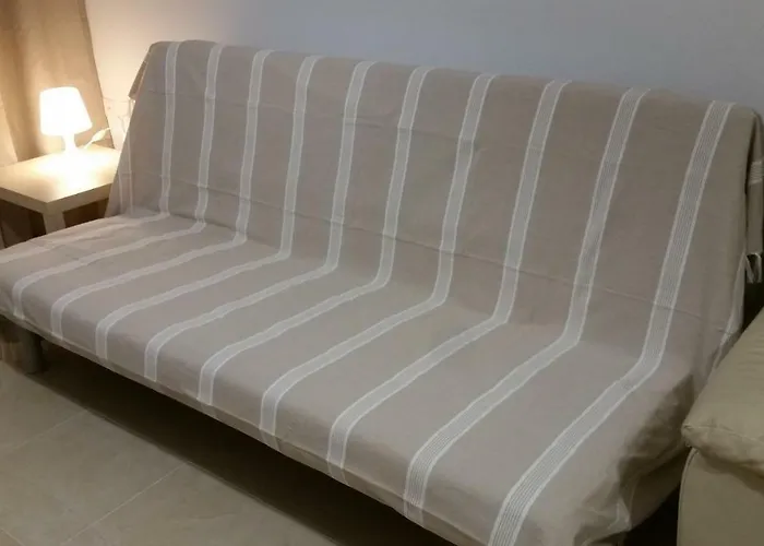 A 150 M De La Playa * Torrevieja